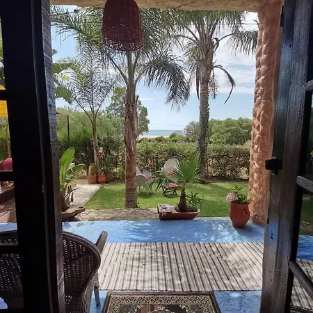 Hajrienne Guest House Tânger Quarto foto